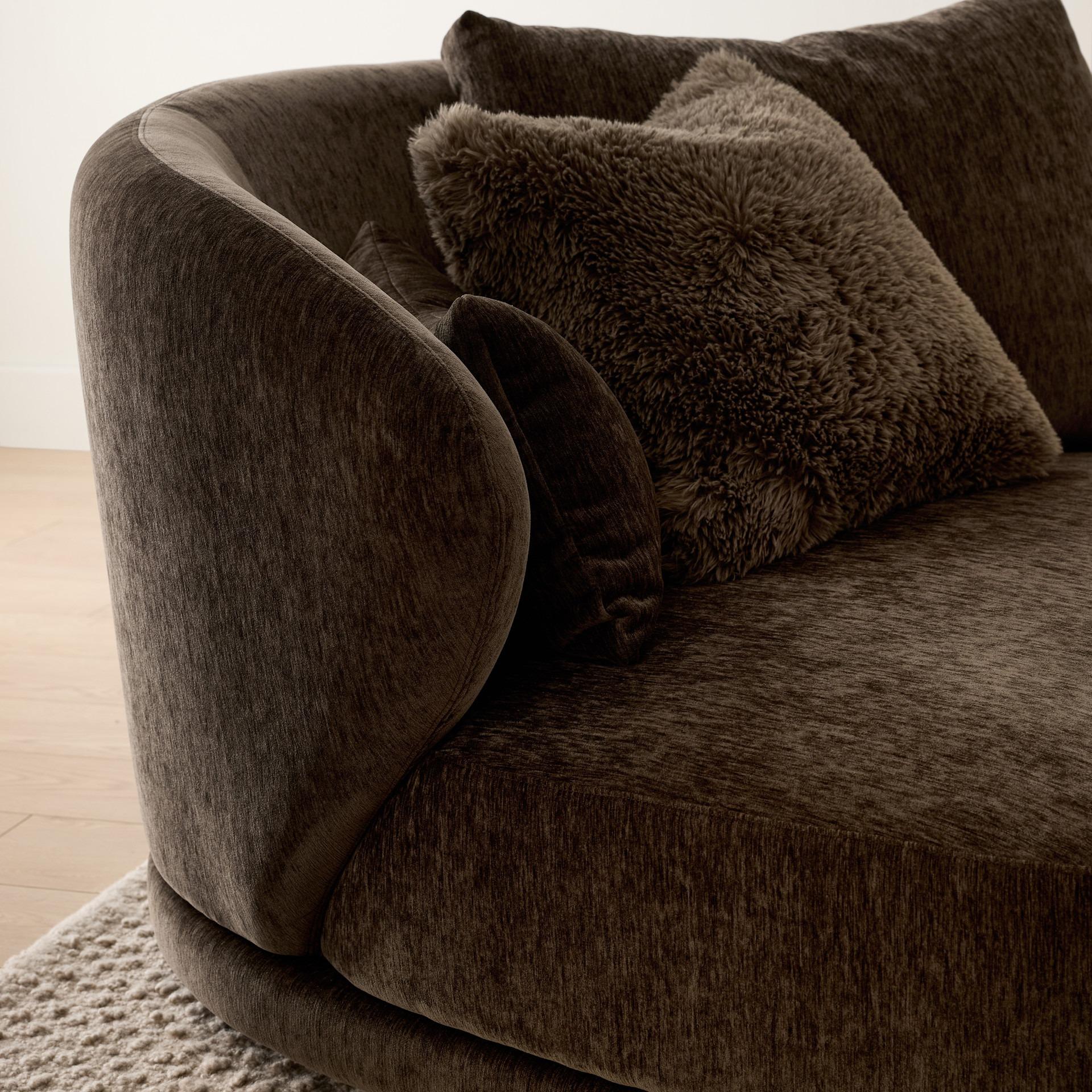 Vetto II Lounge Chair - Image 4